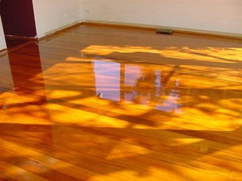 Wooden Floor Polishing service