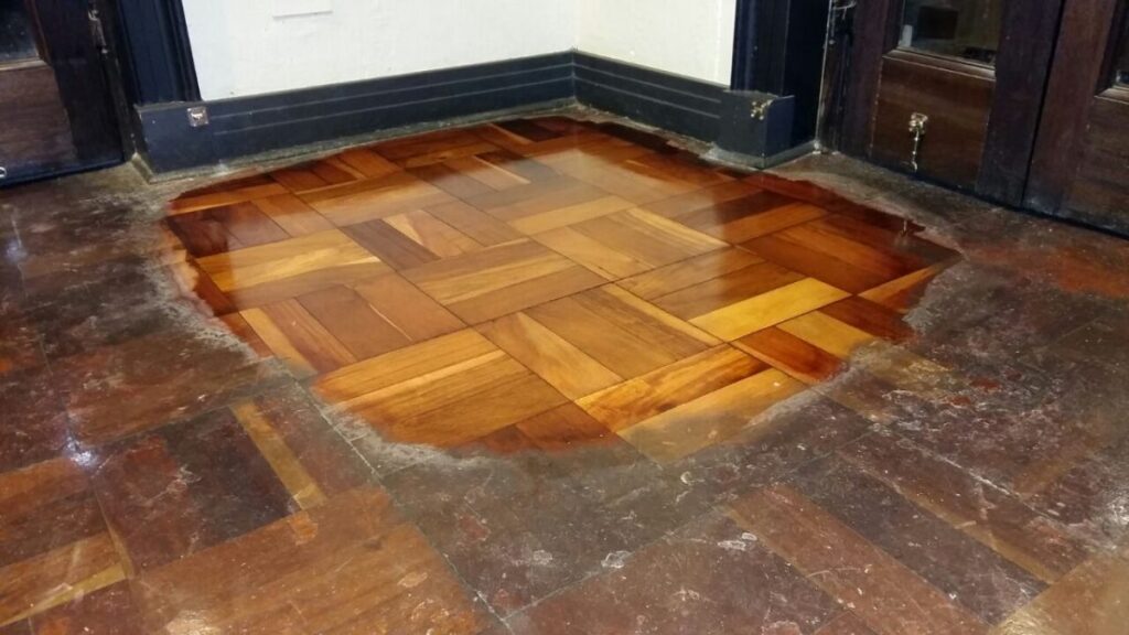 Wooden floor Restoration service